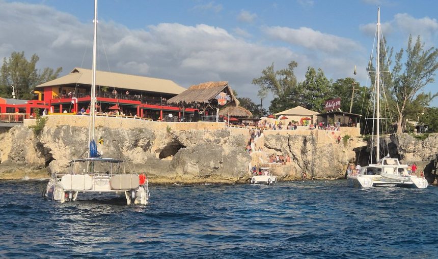 Catamaran Cruise Full Day Tour to Rick’s Cafe and Negril Beach